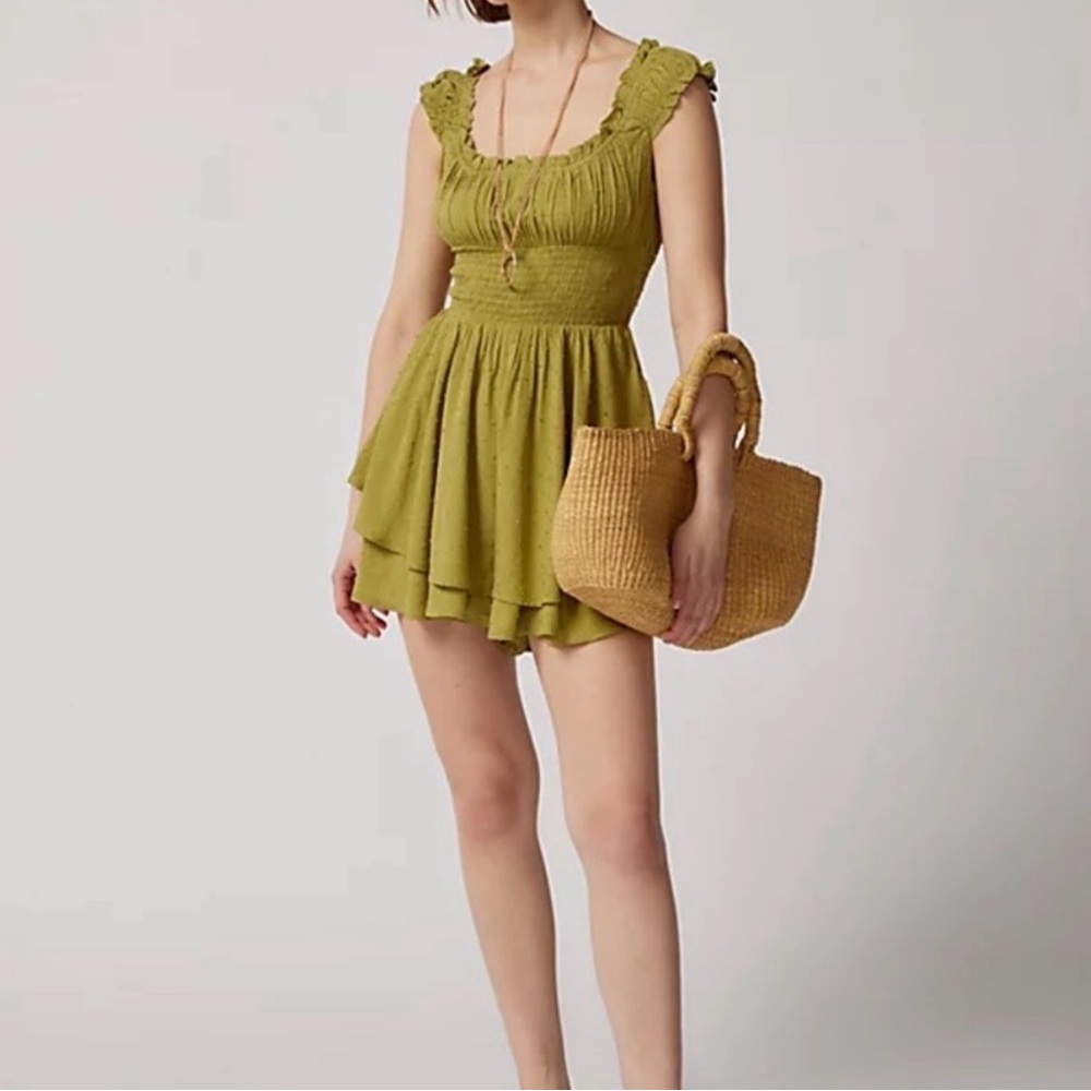 Urban Outfitters Rosie Smocked Tiered Ruffe Romper - Size Small Chartreuse Green